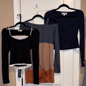 ✨ 3 Long Sleeve Tops ✨